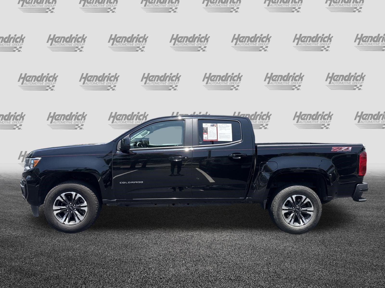 Used 2022 Chevrolet Colorado Z71 AWD/4WD image 7