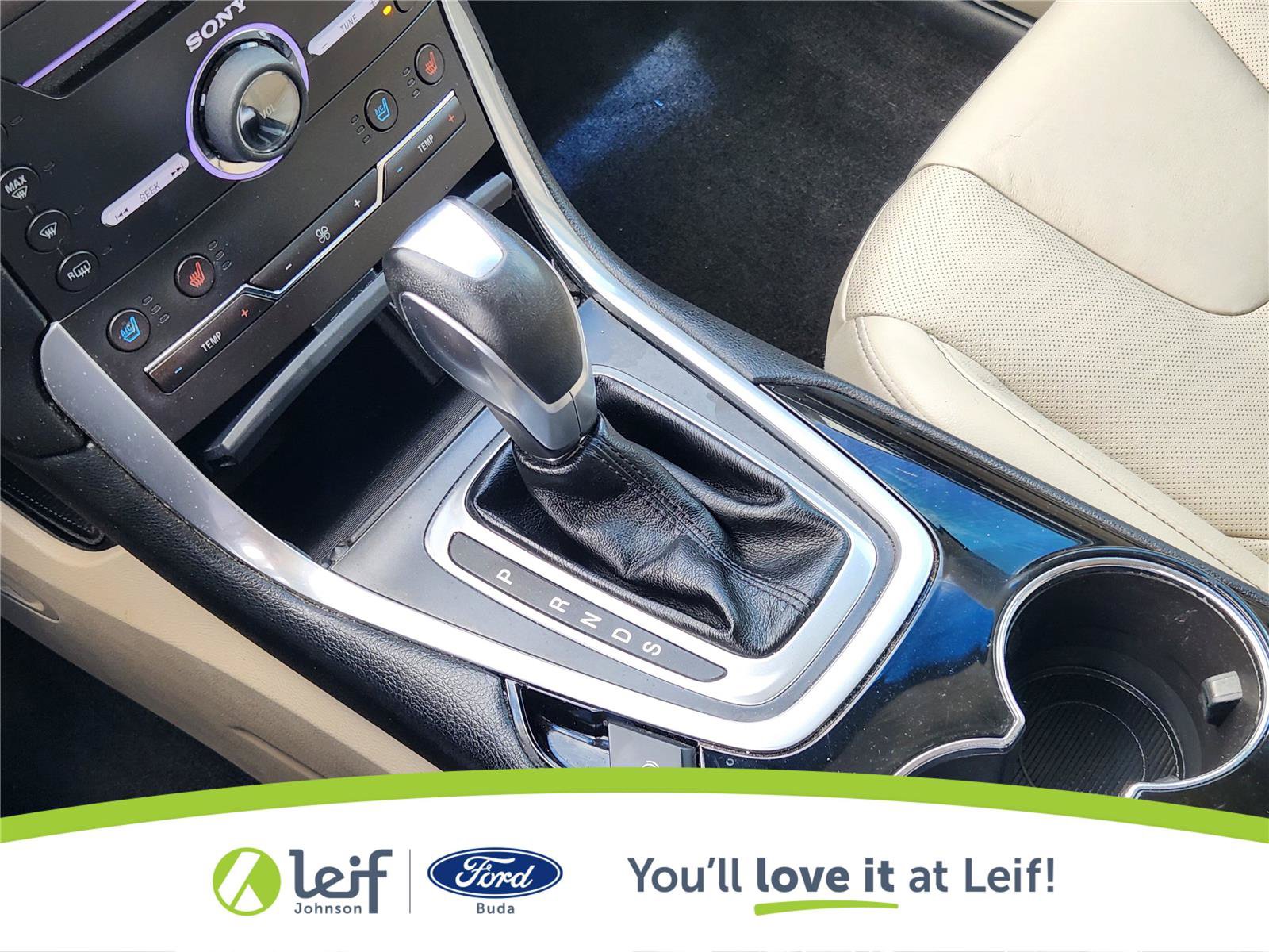 Used 2015 Ford Edge Titanium w/ Equipment Group 301A FWD image 30