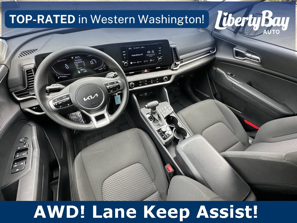 Used 2024 Kia Sportage LX image 15