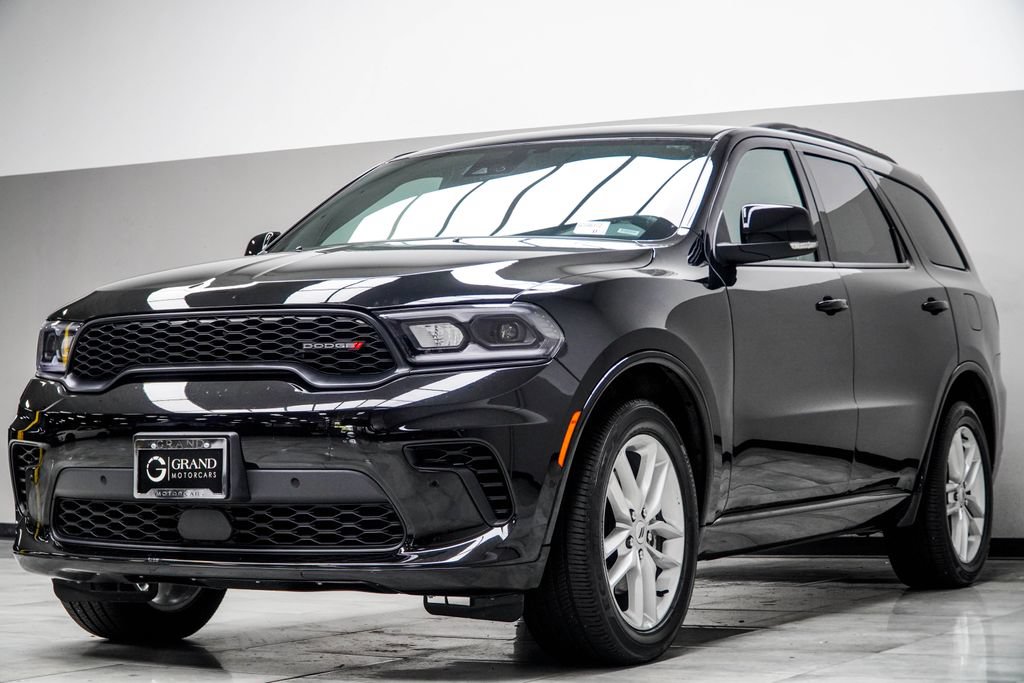 Used 2025 Dodge Durango GT AWD/4WD image 9