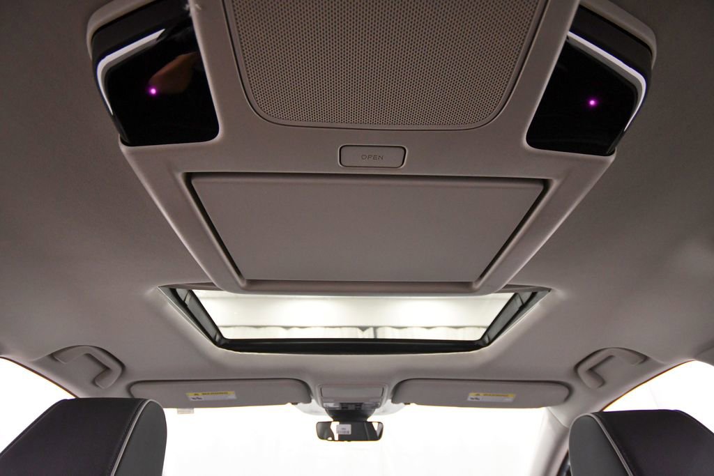 New 2026 Honda Odyssey Touring image 16