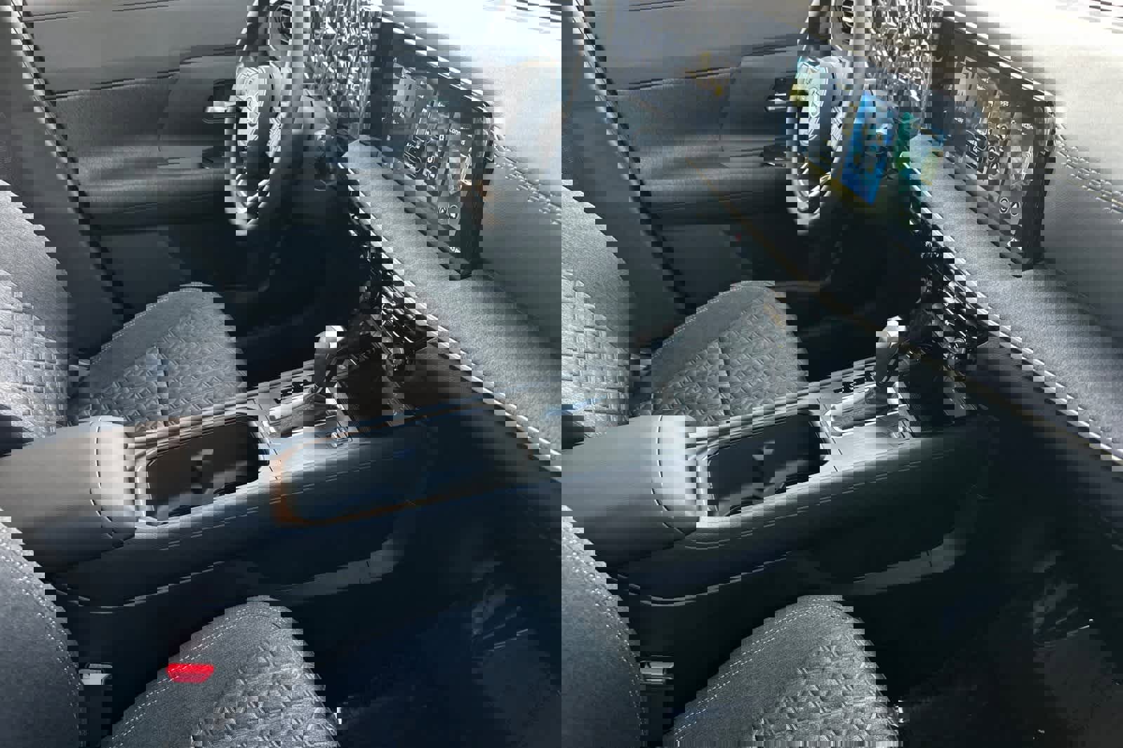 New 2026 Nissan Kicks SV image 16