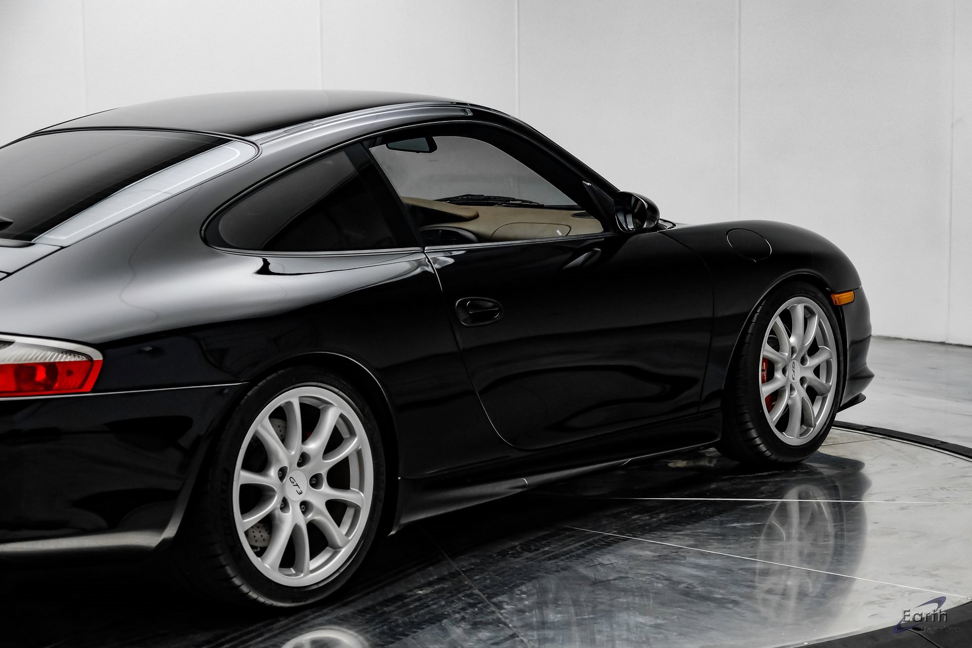Used 2004 Porsche 911 GT3 image 15