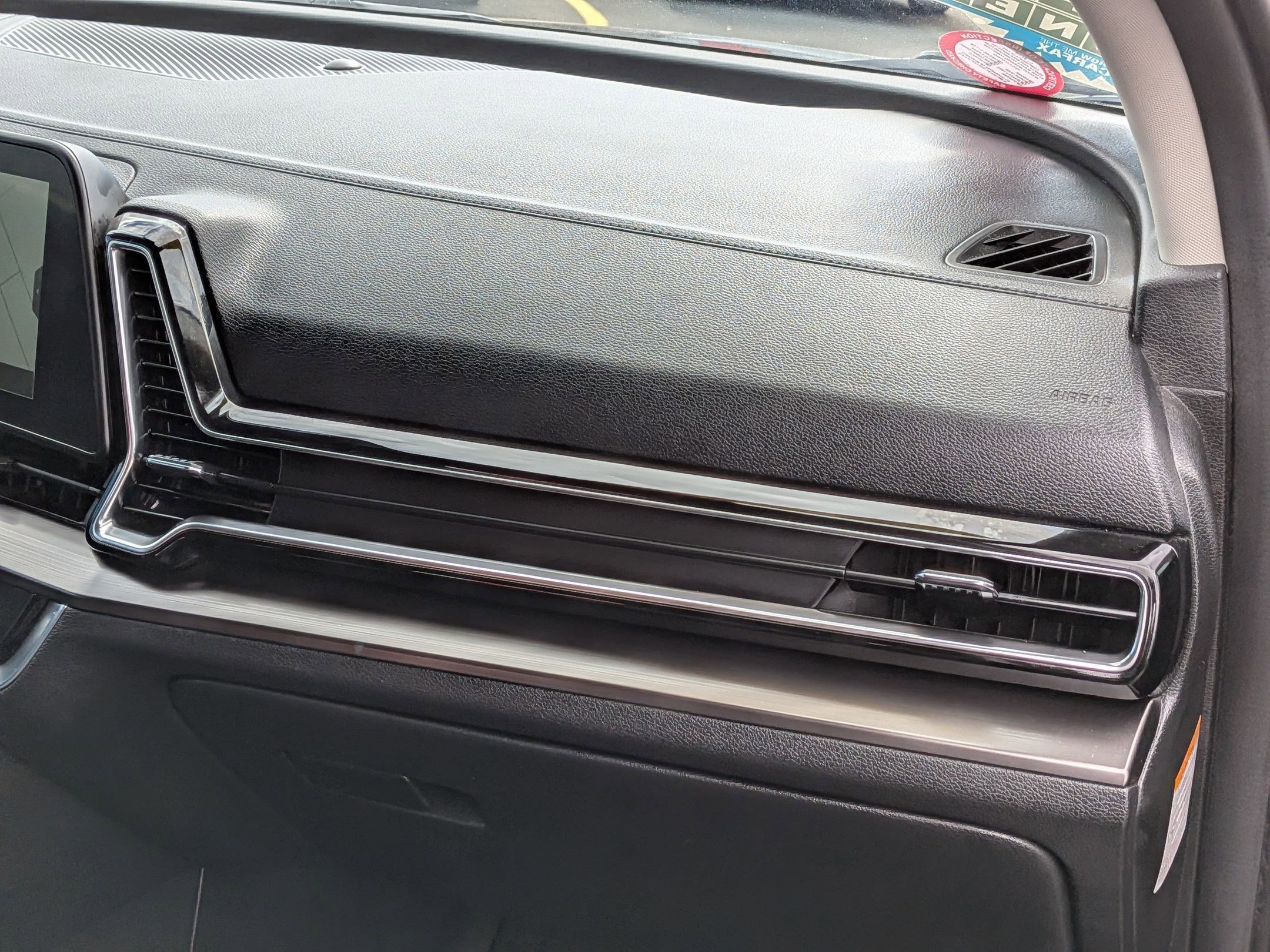 Used 2023 Kia Sportage EX image 31