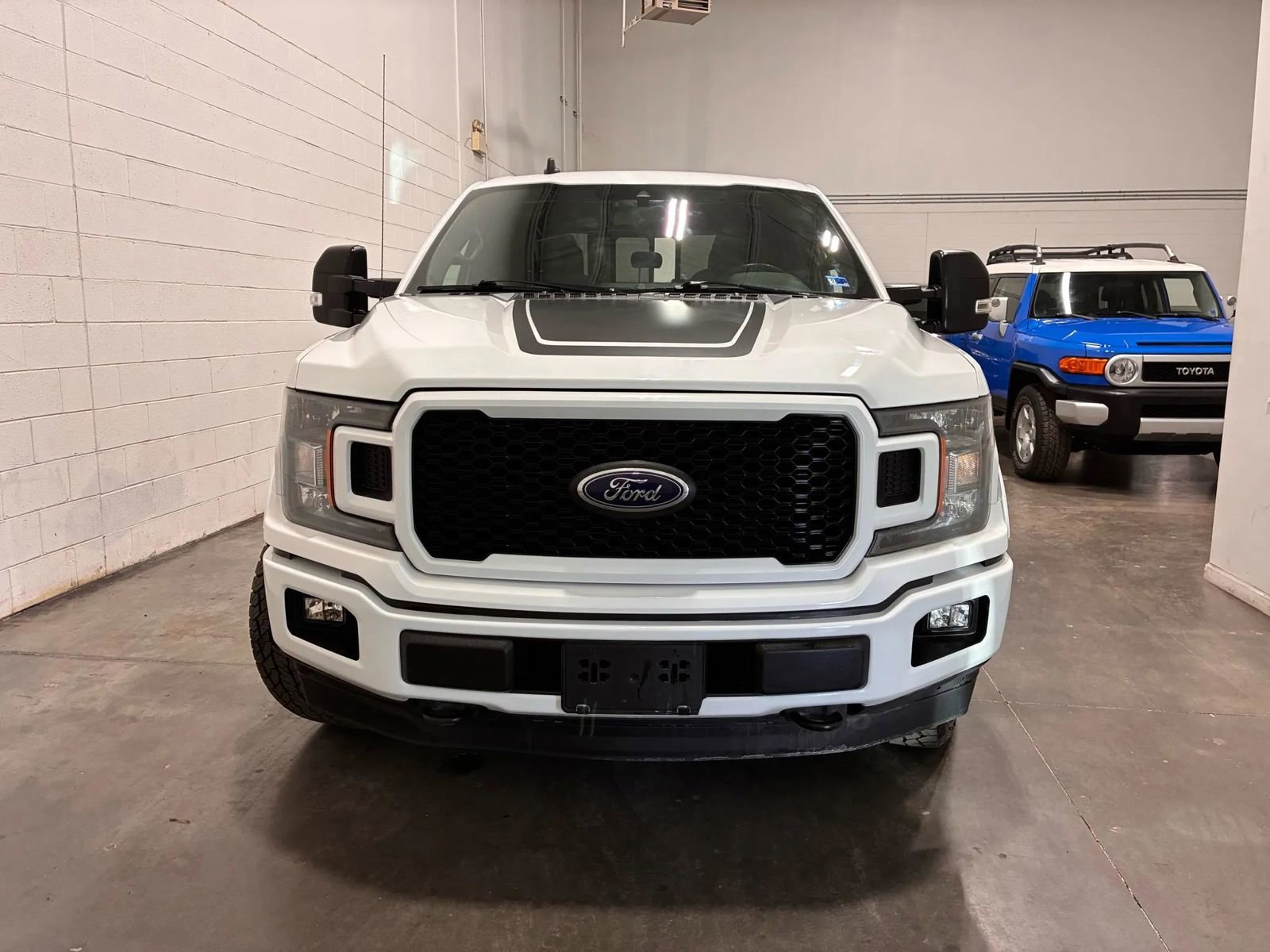 Used 2019 Ford F150 XLT w/ Equipment Group 302A Luxury image 3