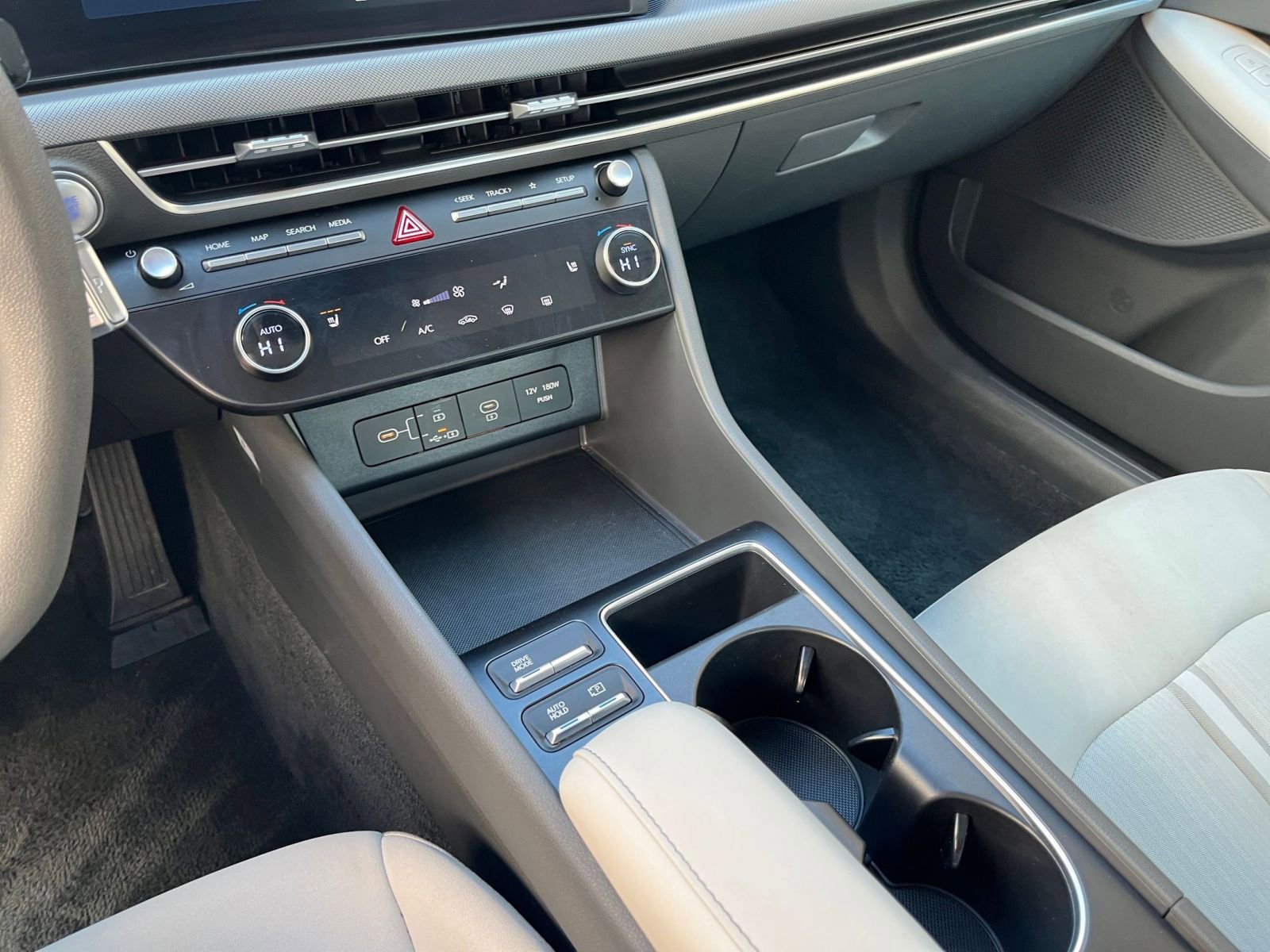 Used 2025 Hyundai Sonata SEL image 41