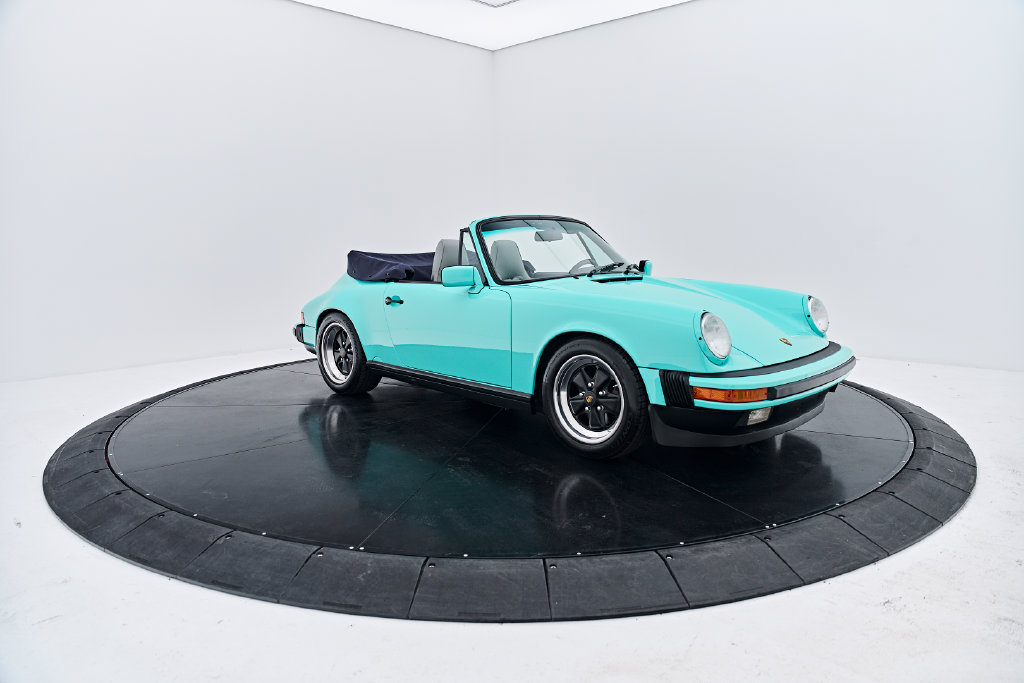 Used 1988 Porsche 911 Carrera RWD image 18