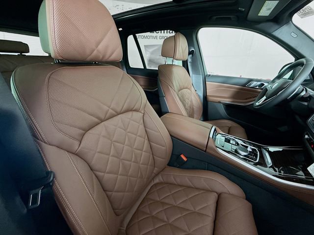 Used 2026 BMW X5 xDrive40i w/ Climate Comfort Package image 30