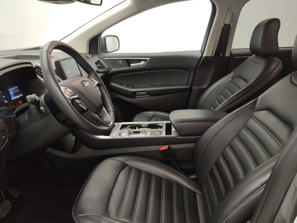 Used 2024 Ford Edge SEL image 17
