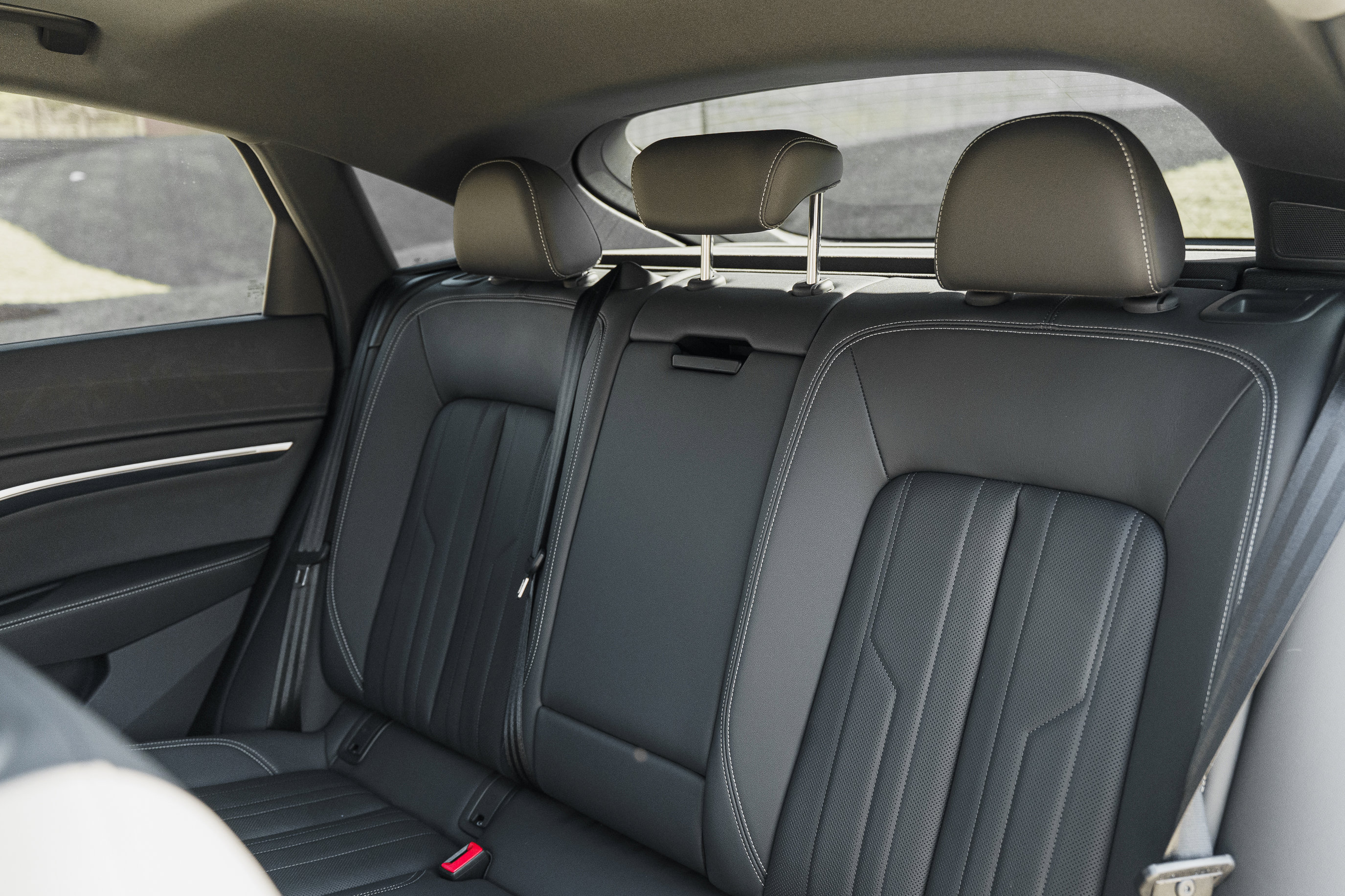 Certified 2024 Audi Q8 e-tron Premium Plus w/ Premium Plus Package image 25