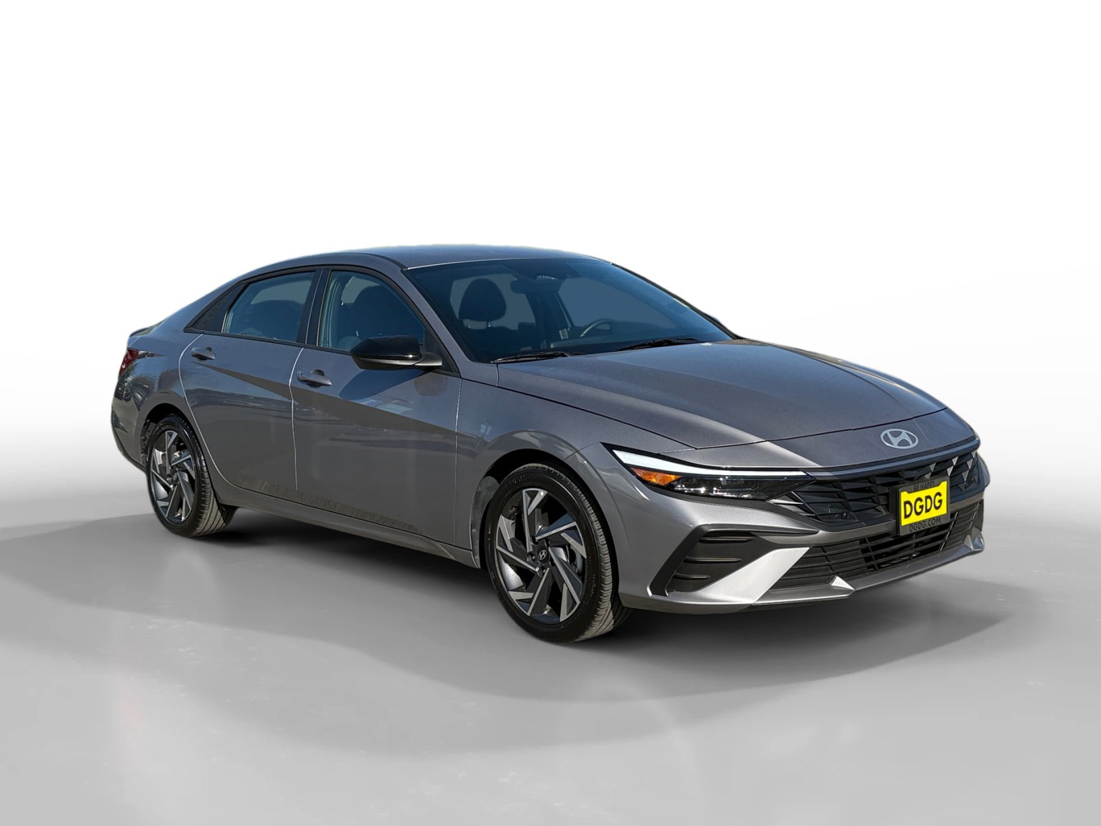 Certified 2025 Hyundai Elantra Sport image 7