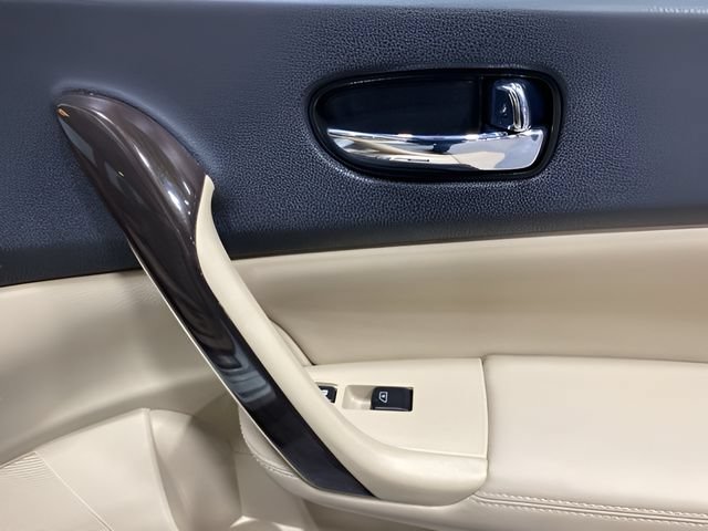 Used 2014 Nissan Maxima 3.5 SV w/ Premium Package FWD image 29