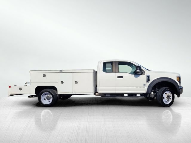 Certified 2019 Ford F550 2WD SuperCab Super Duty image 3