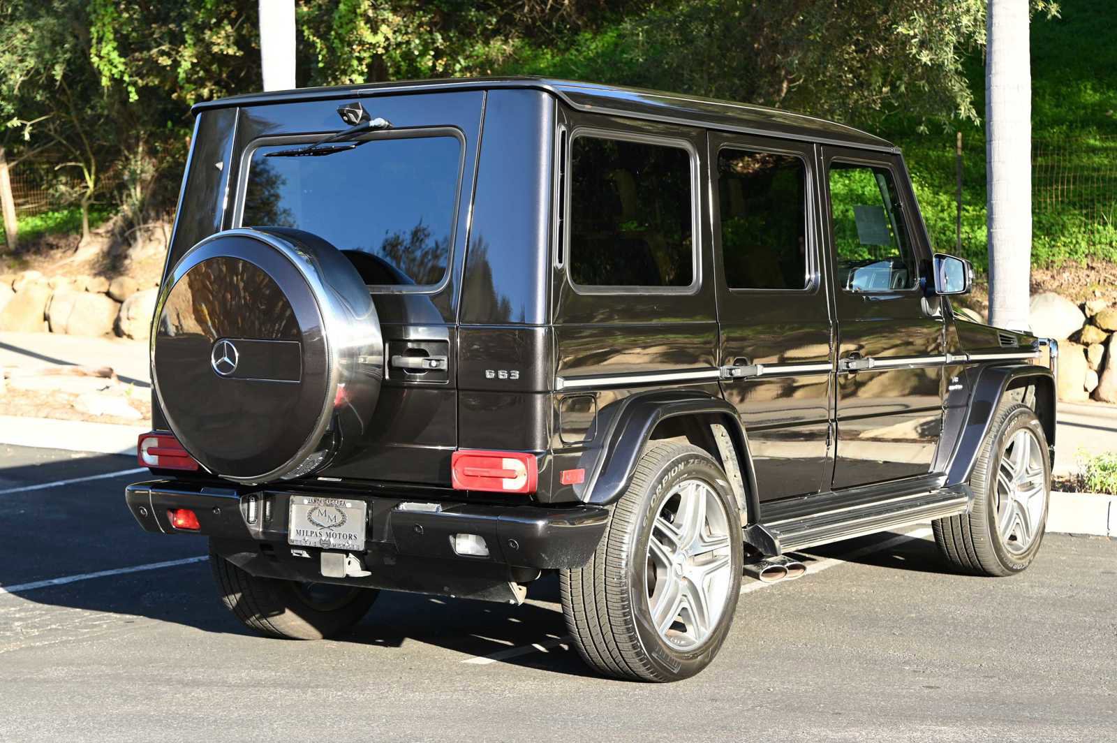 Used 2017 Mercedes-Benz G 63 AMG 4MATIC image 4