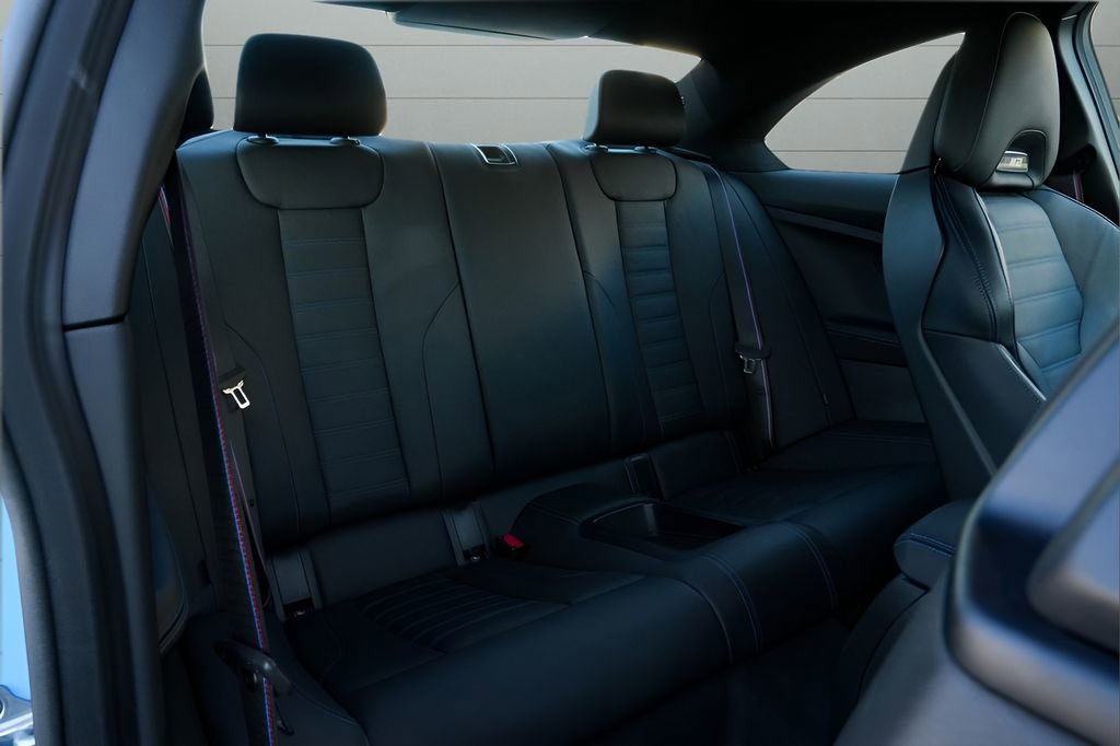 Used 2023 BMW M2 w/ Lighting Package image 77