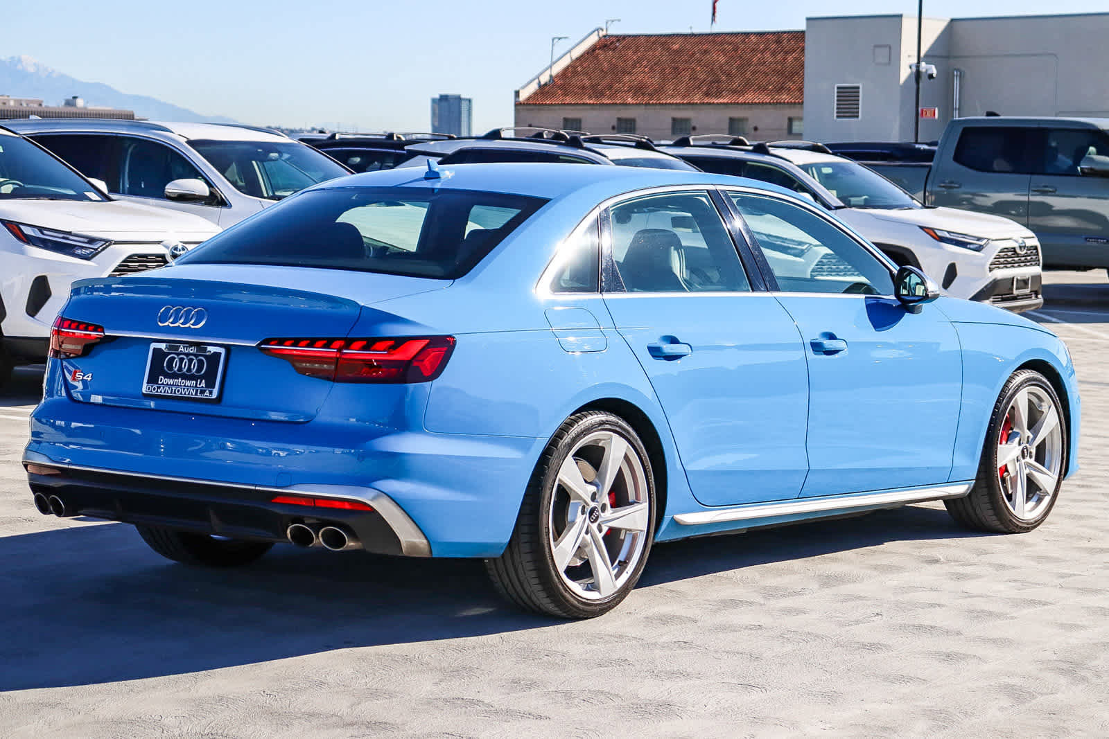 Used 2020 Audi S4 Premium Plus w/ Premium Plus Package image 4