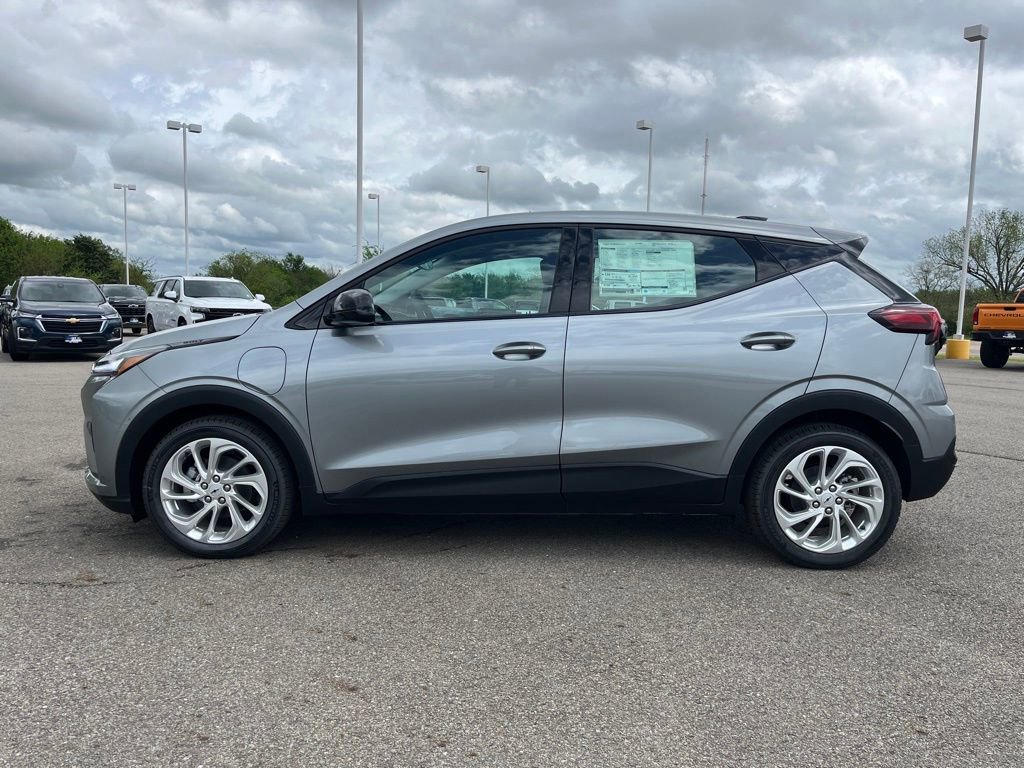 New 2027 Chevrolet Bolt LT w/ Comfort Package image 2