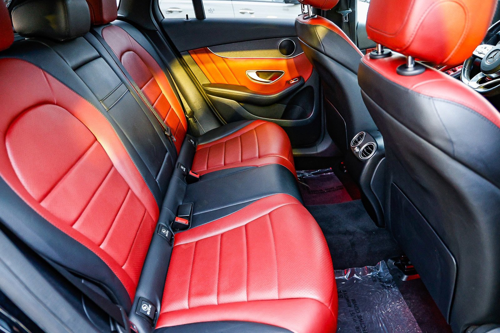 Used 2022 Mercedes-Benz GLC 300 4MATIC image 17