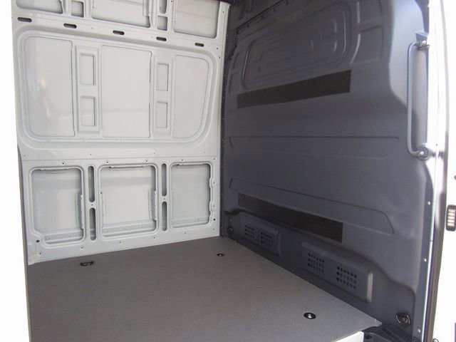 New 2025 Mercedes-Benz Sprinter 2500 image 18