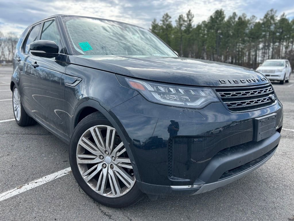 Used 2017 Land Rover Discovery First Edition AWD/4WD image 1