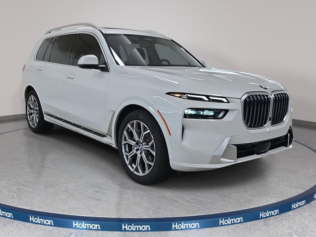 Certified 2024 BMW X7 xDrive40i image 3