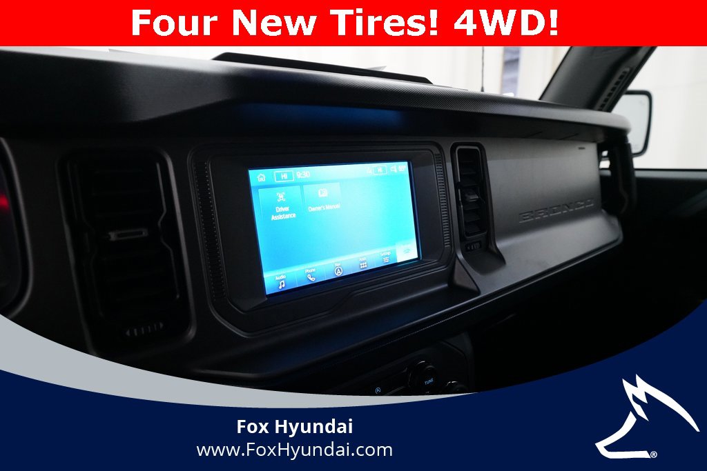 Used 2022 Ford Bronco Outer Banks image 6