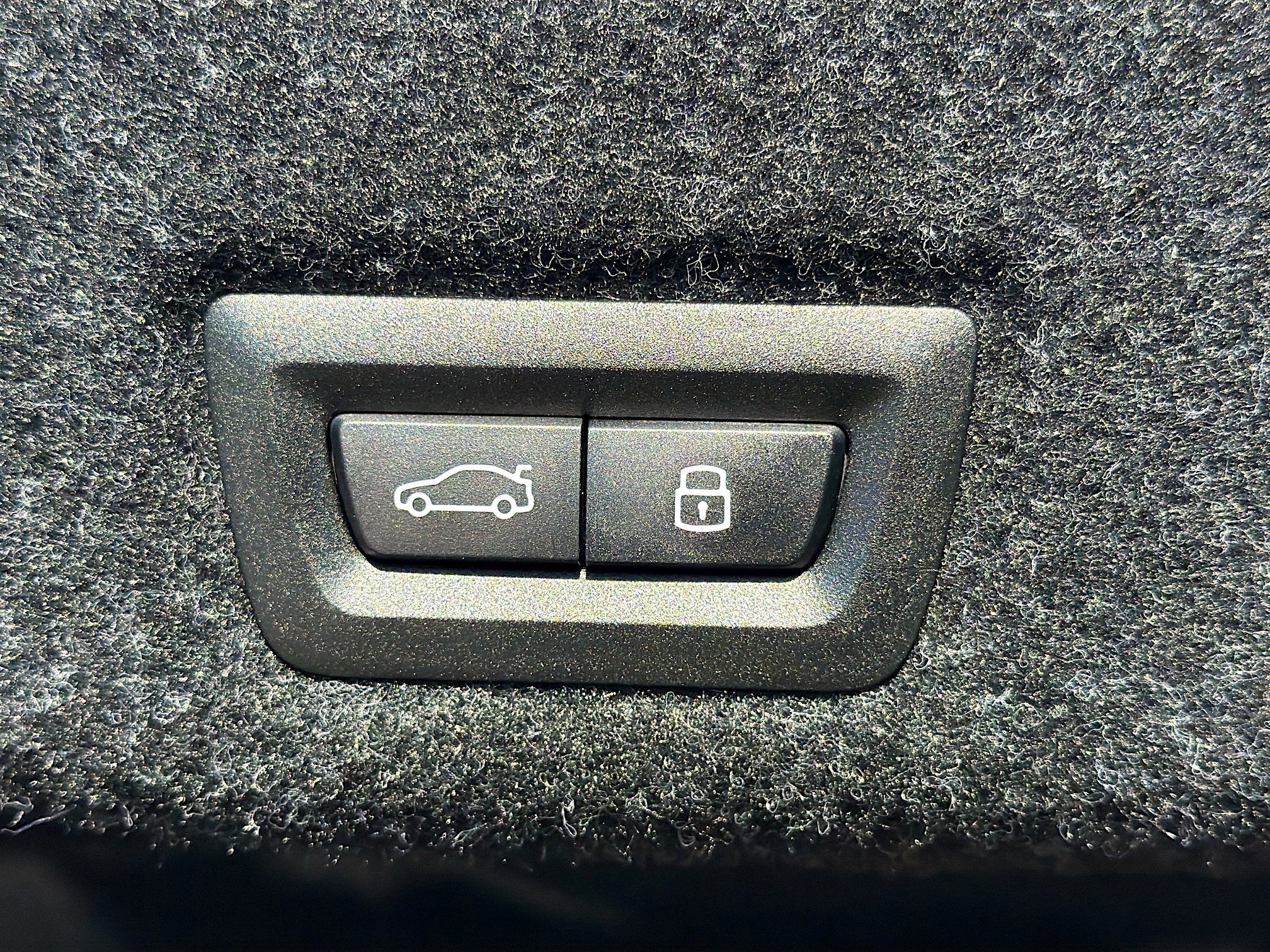 New 2026 BMW 530i w/ Convenience Package image 13