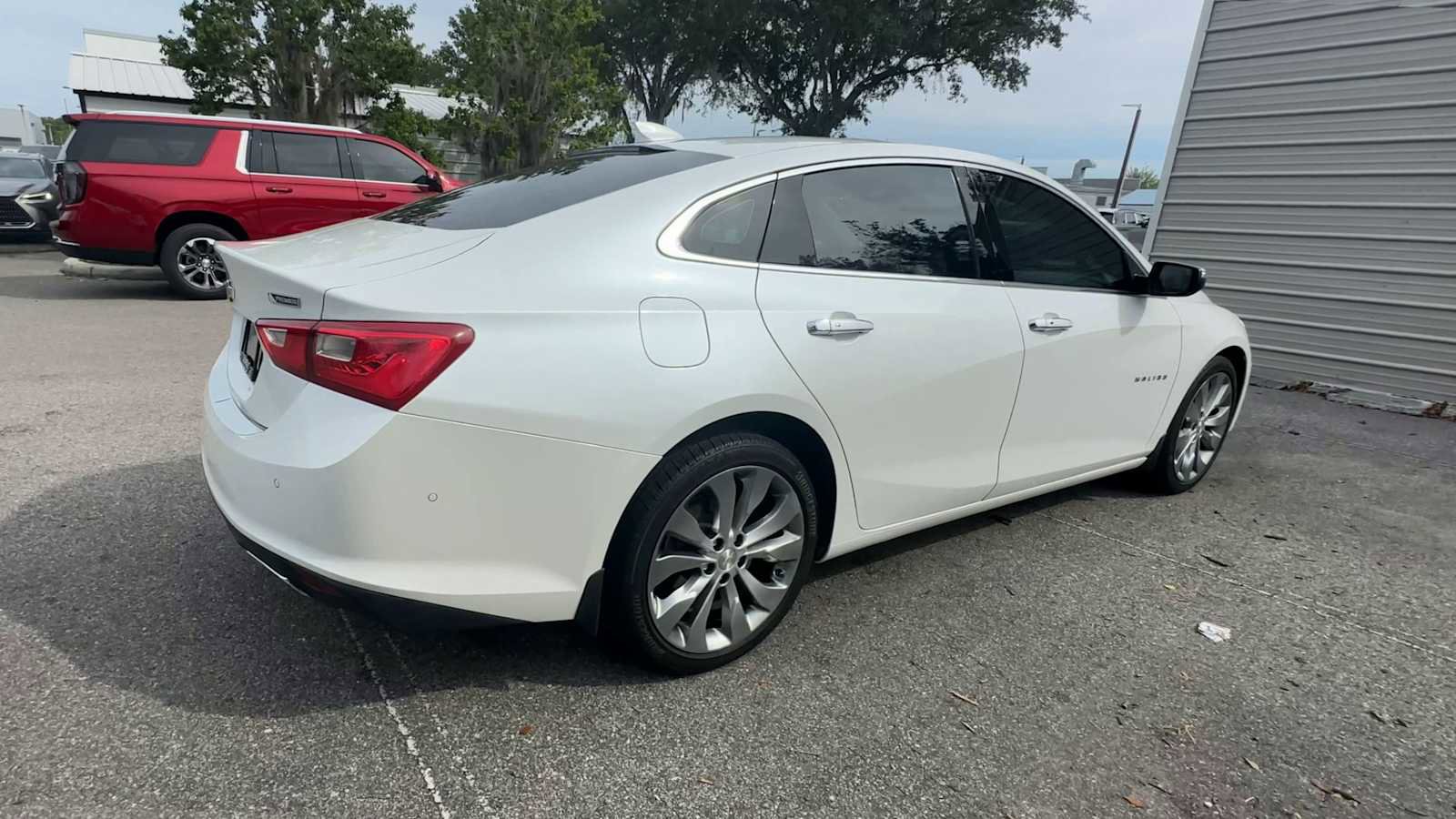 Certified 2017 Chevrolet Malibu Premier w/ Premier Sun and Wheel Package FWD image 8