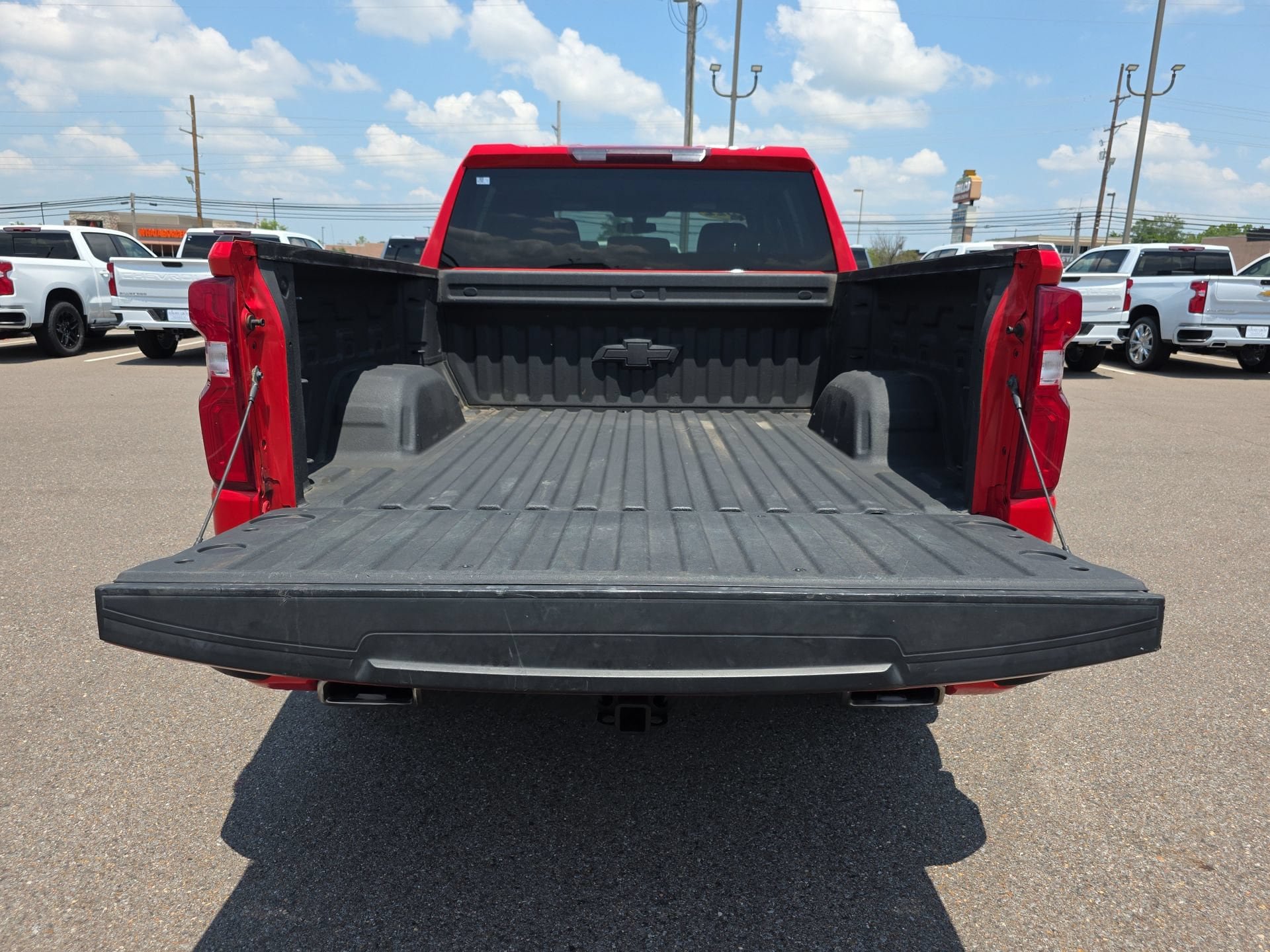 Used 2022 Chevrolet Silverado 1500 RST AWD/4WD image 13