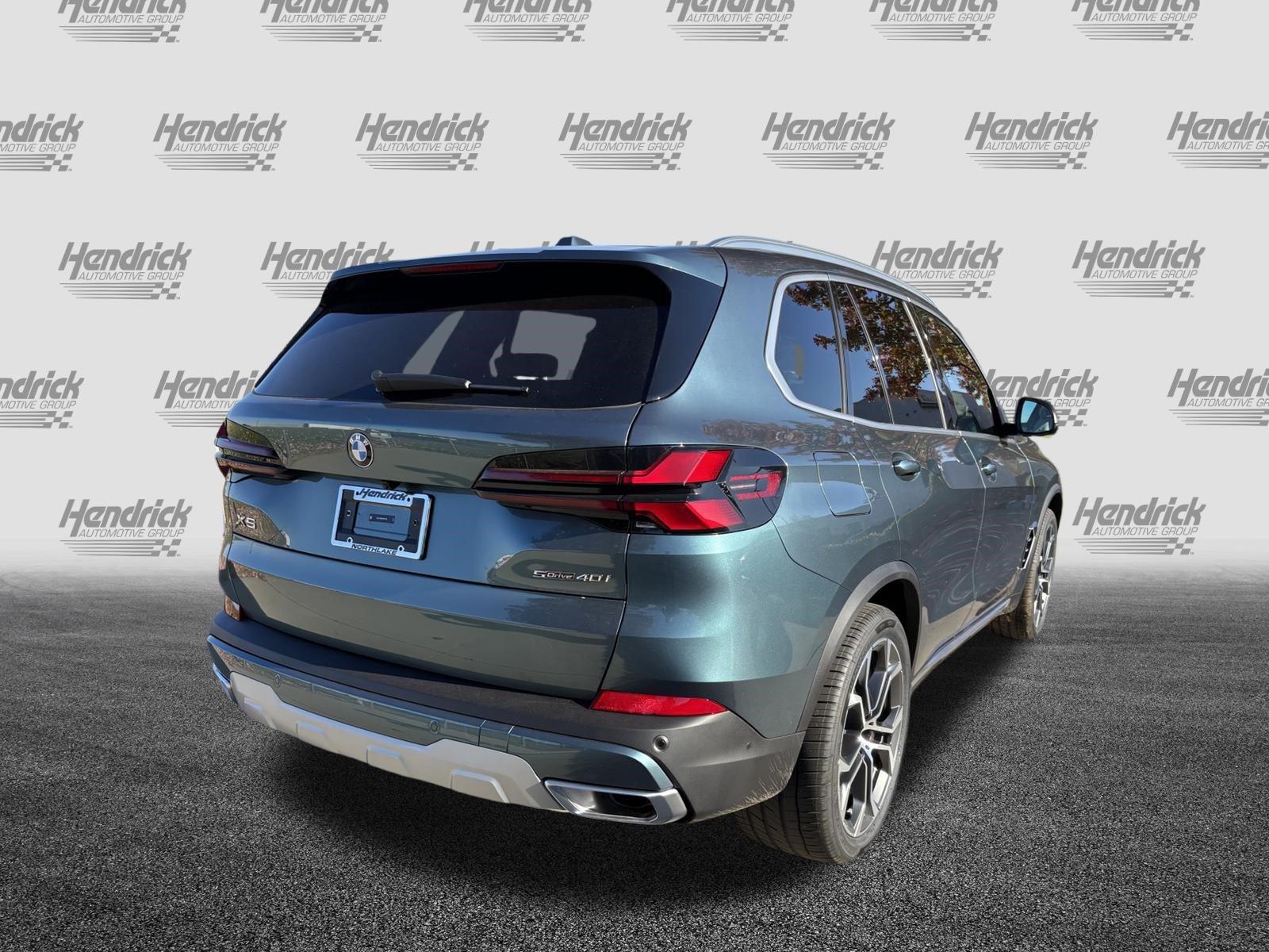 Certified 2026 BMW X5 sDrive40i w/ Climate Comfort Package RWD image 9