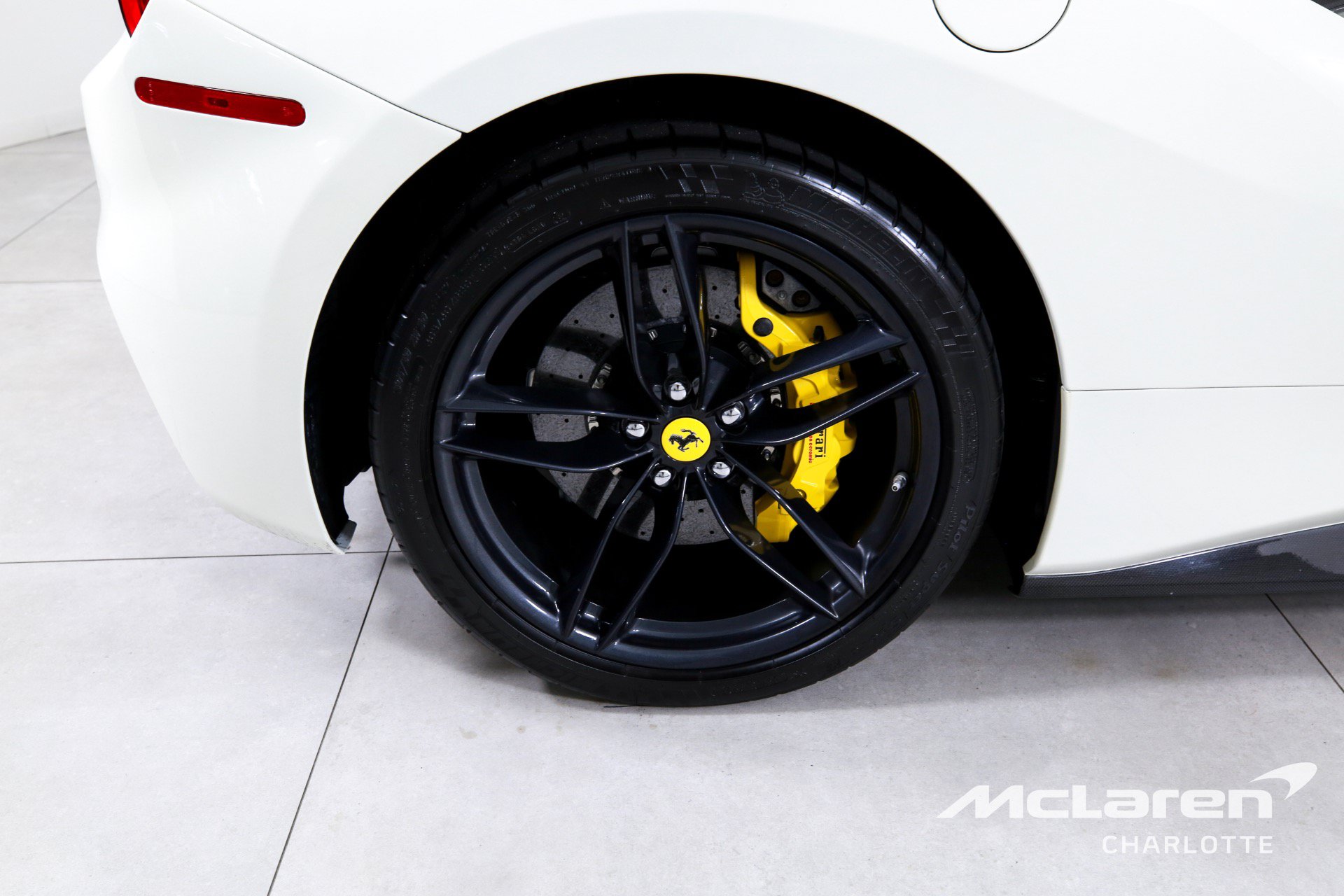 Used 2018 Ferrari 488 Spider RWD image 24