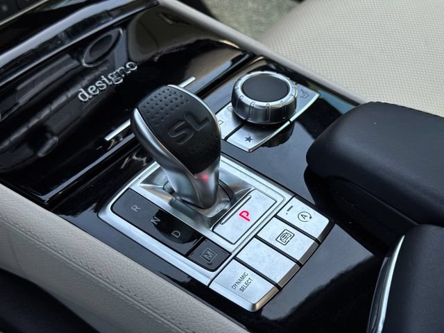 Used 2020 Mercedes-Benz SL 550 image 14