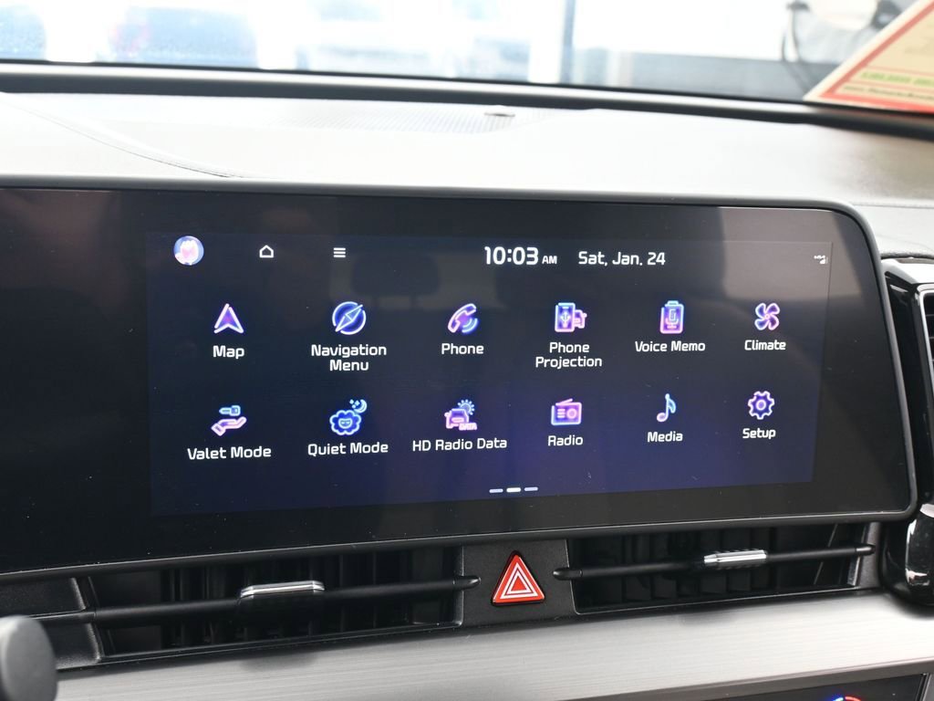 Used 2023 Kia Sportage EX image 18