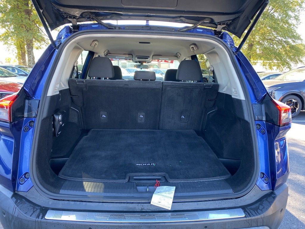 Used 2021 Nissan Rogue SV image 9