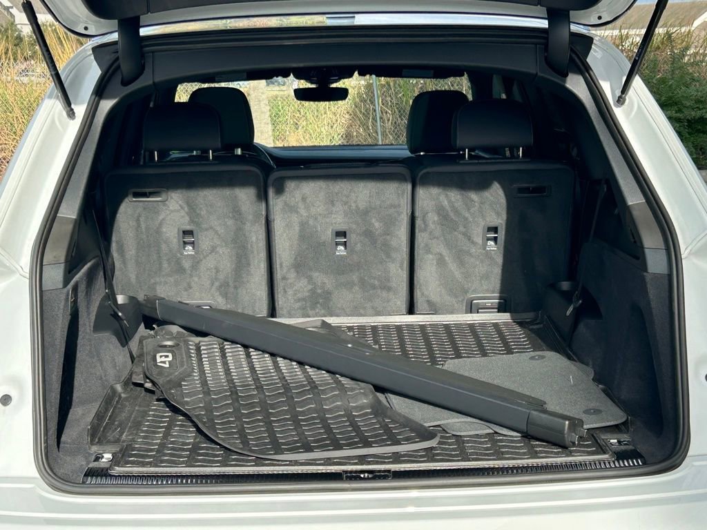 New 2025 Audi Q7 2.0T Premium w/ Convenience Package image 63