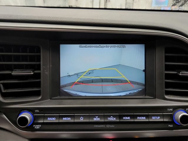 Used 2020 Hyundai Elantra SEL FWD image 34