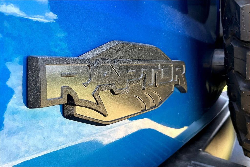 New 2025 Ford Bronco Raptor image 9