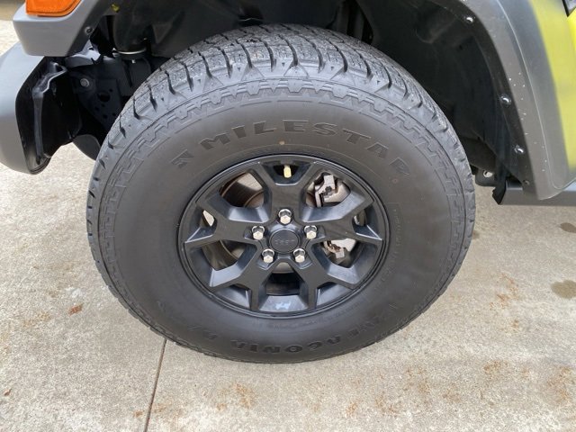 Certified 2023 Jeep Wrangler Willys image 11