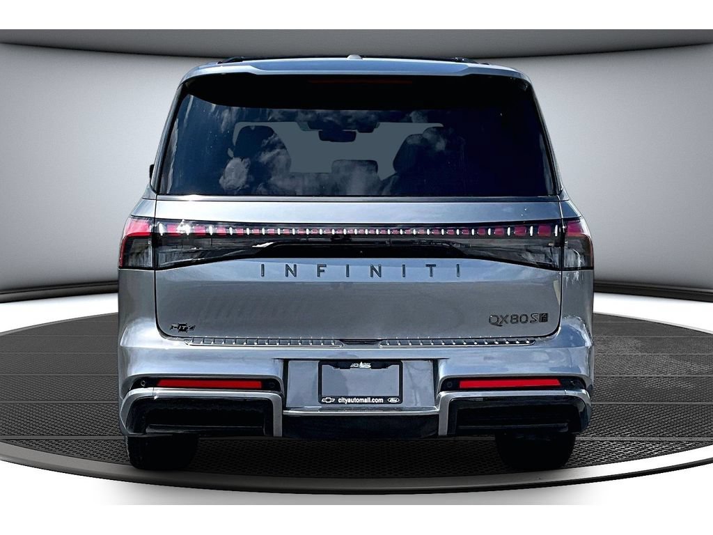Used 2026 INFINITI QX80 4WD w/ Sport Exterior Package image 6