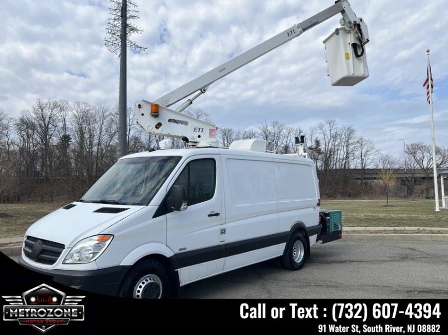 Used 2012 Mercedes-Benz Sprinter 3500 w/ High Idle Fixed Pkg image 2