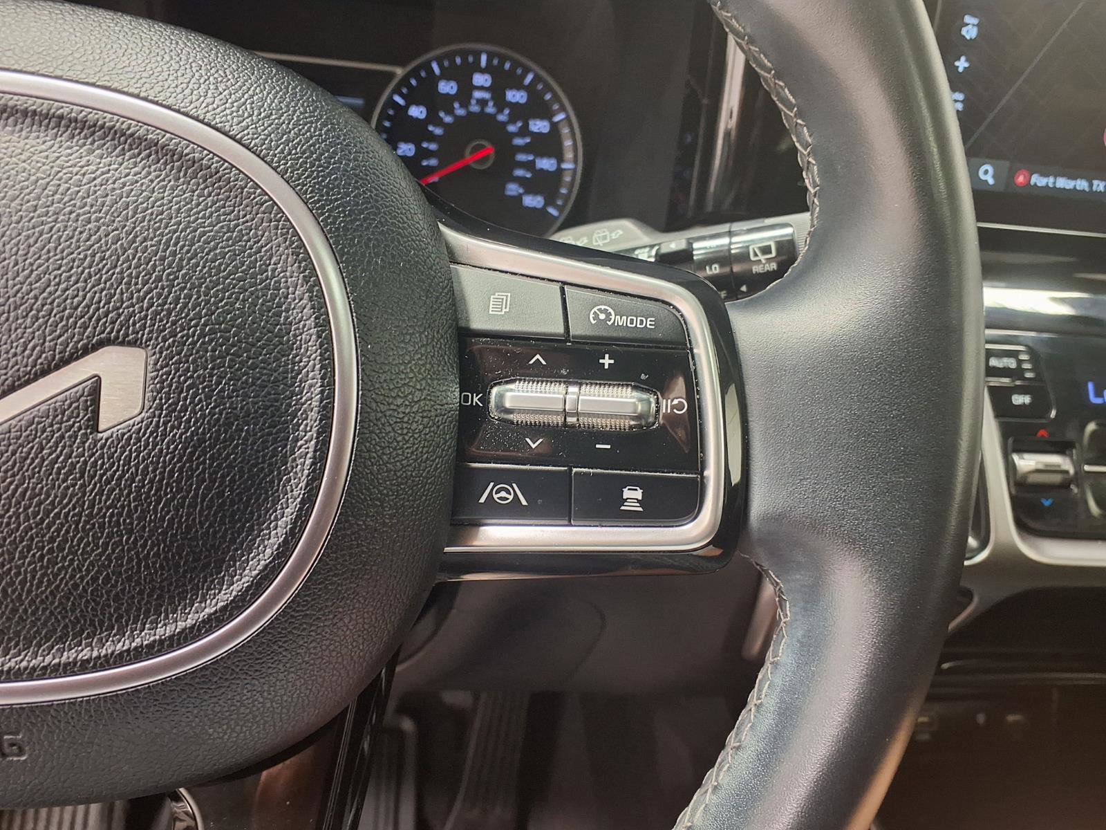 Used 2023 Kia Sorento X-Line EX image 22