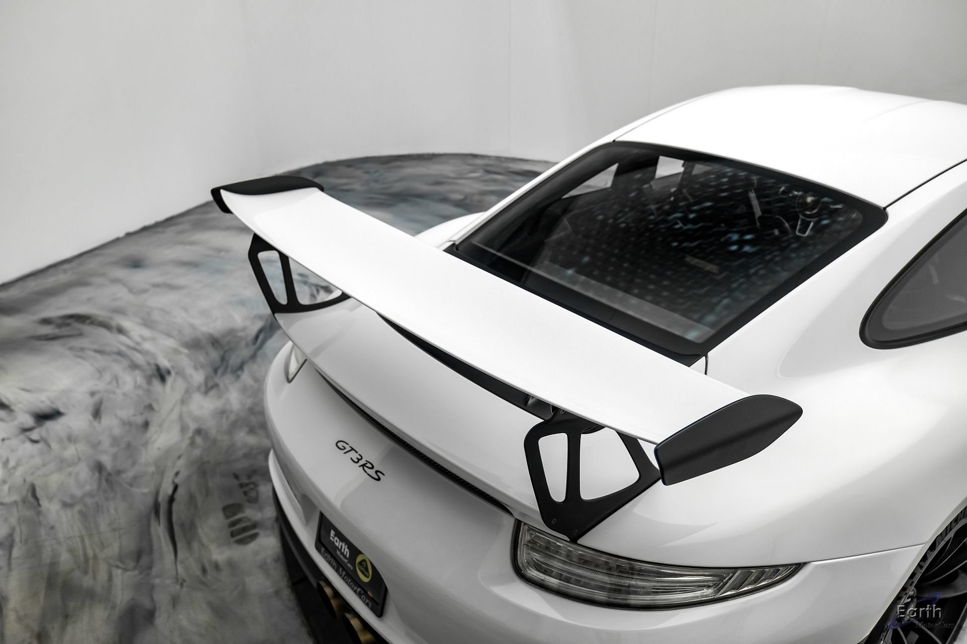 Used 2016 Porsche 911 GT3 RS RWD image 18