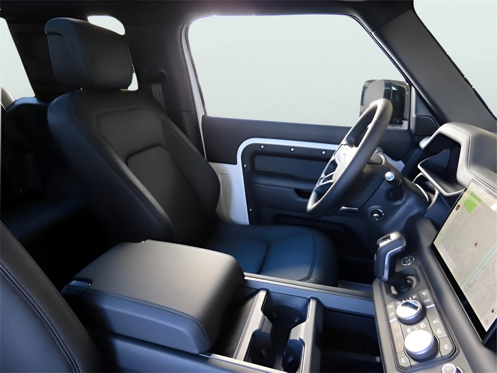 New 2025 Land Rover Defender 90 S image 10