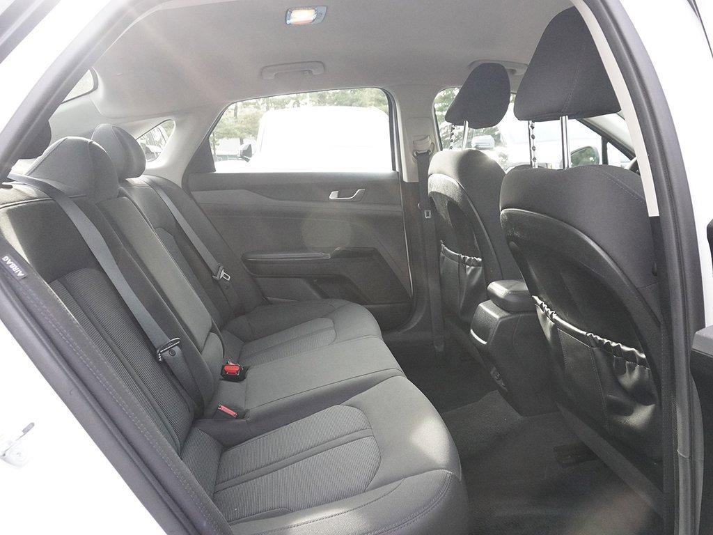 Used 2023 Kia K5 LXS image 35