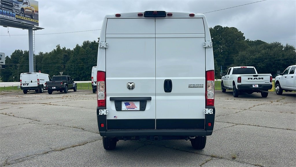 New 2025 RAM ProMaster 2500 image 6