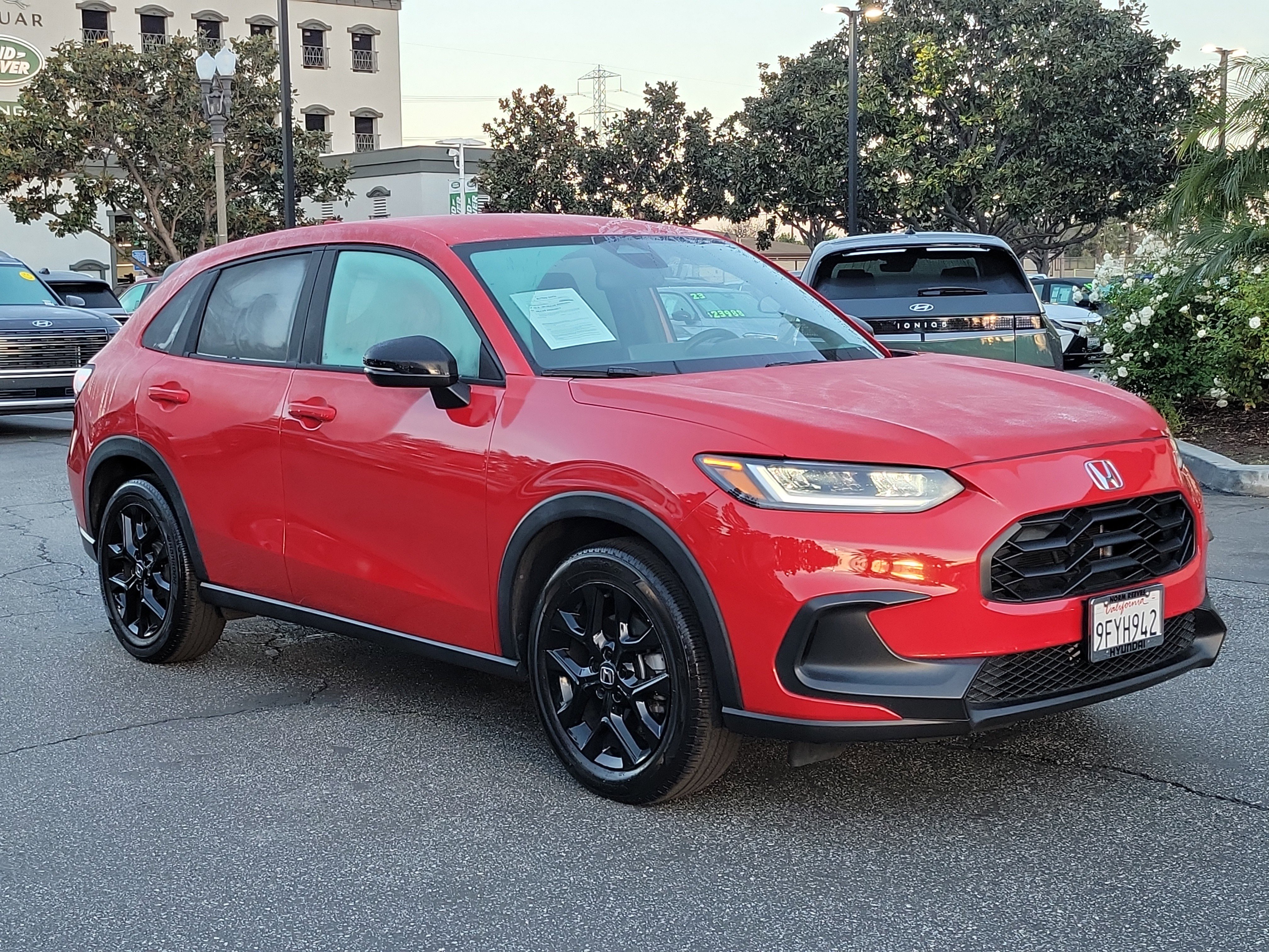 Used 2023 Honda HR-V Sport image 28