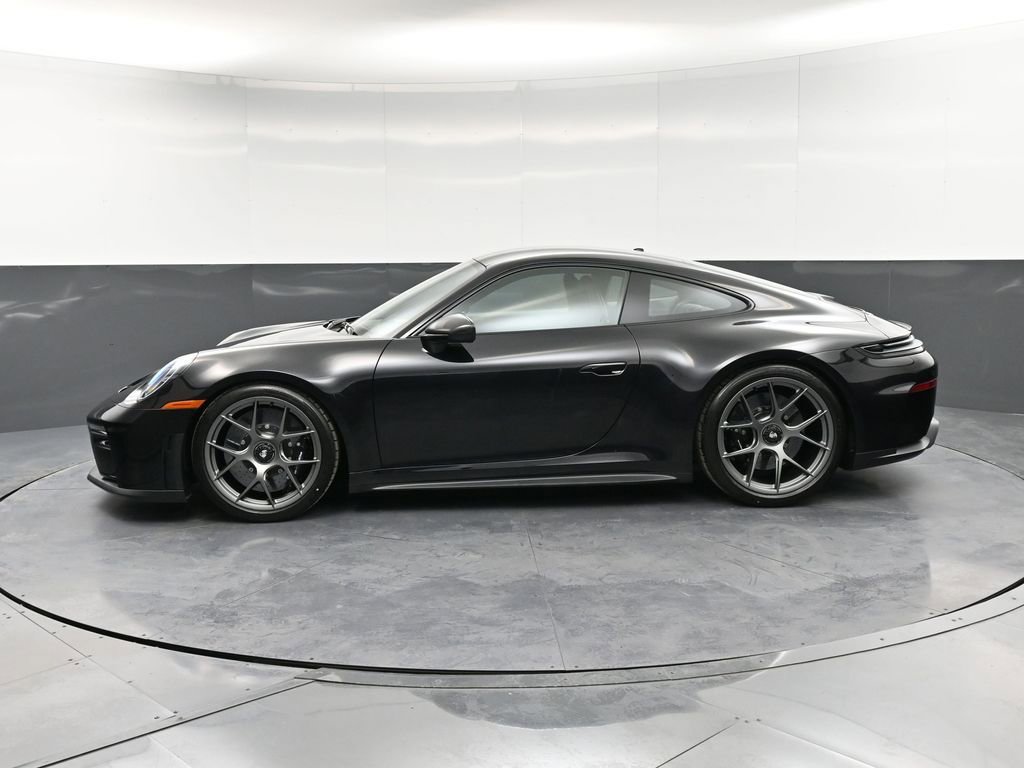 New 2026 Porsche 911 GT3 image 2