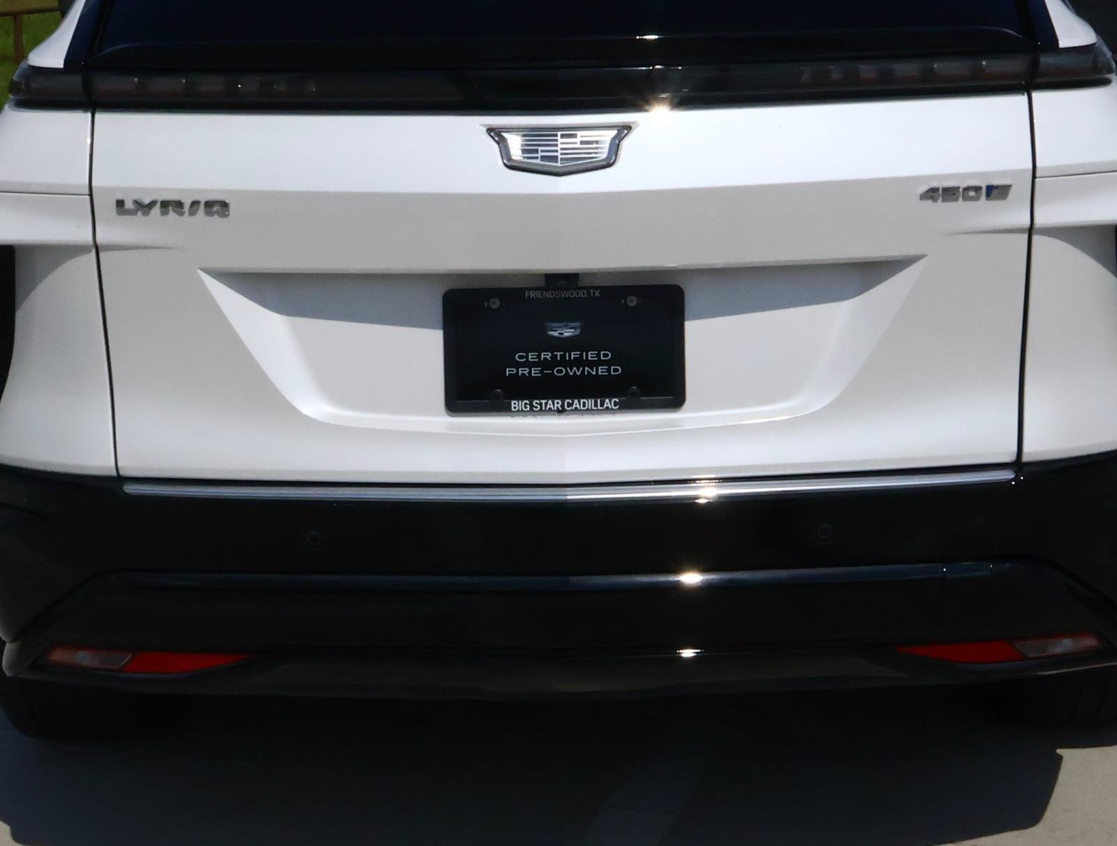 Used 2024 Cadillac Lyriq Luxury RWD image 10