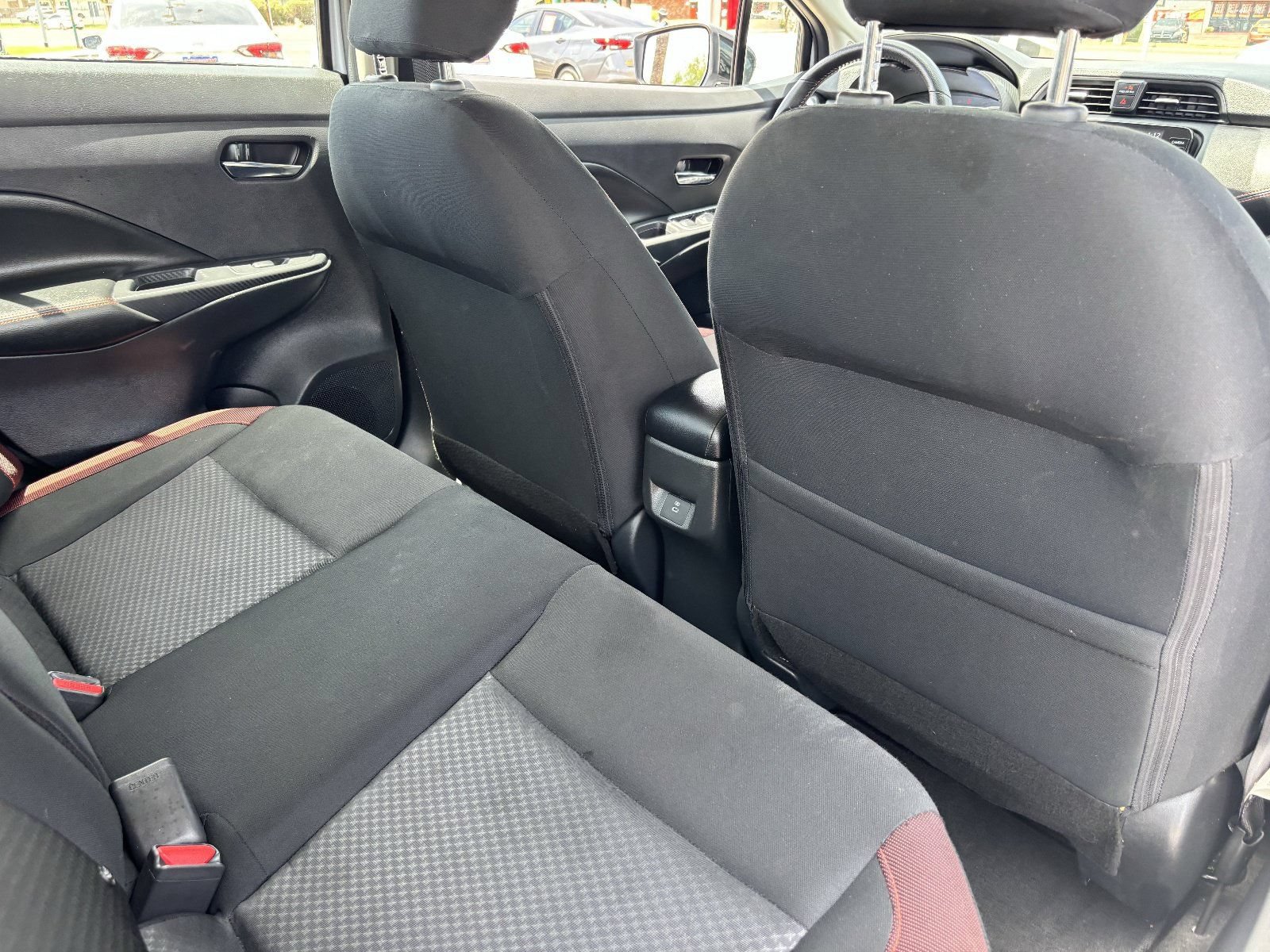 Used 2025 Nissan Versa SR FWD image 13