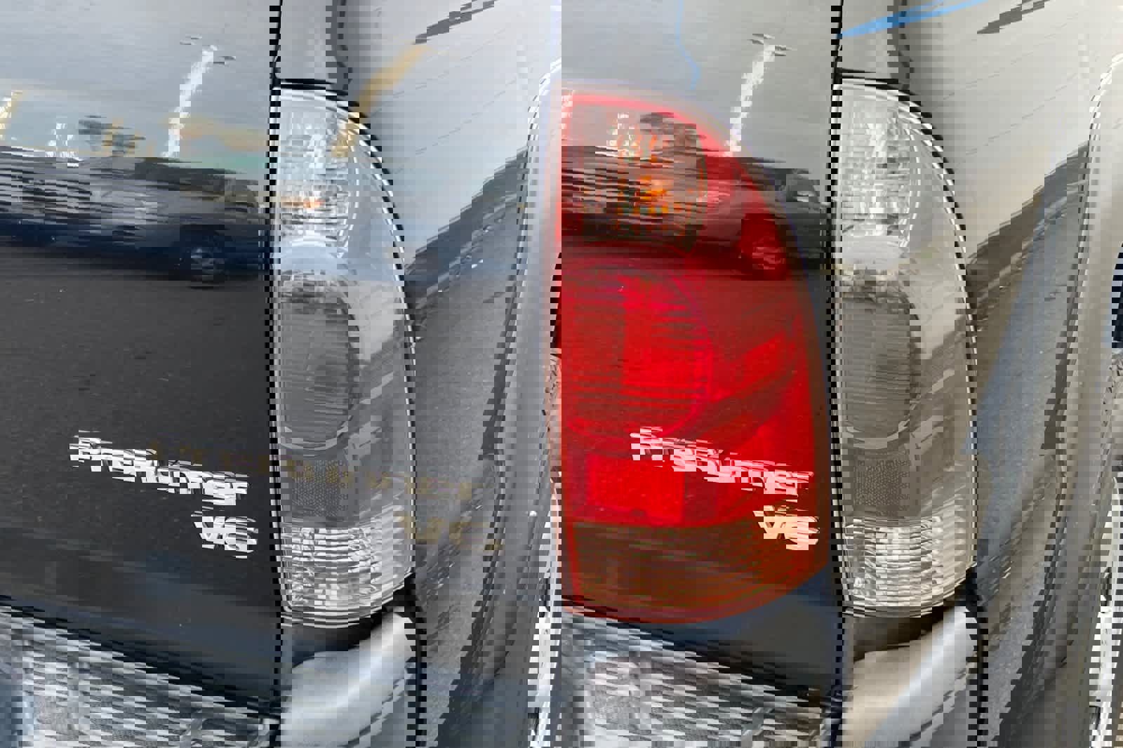 Used 2013 Toyota Tacoma PreRunner w/ Convenience Pkg image 17